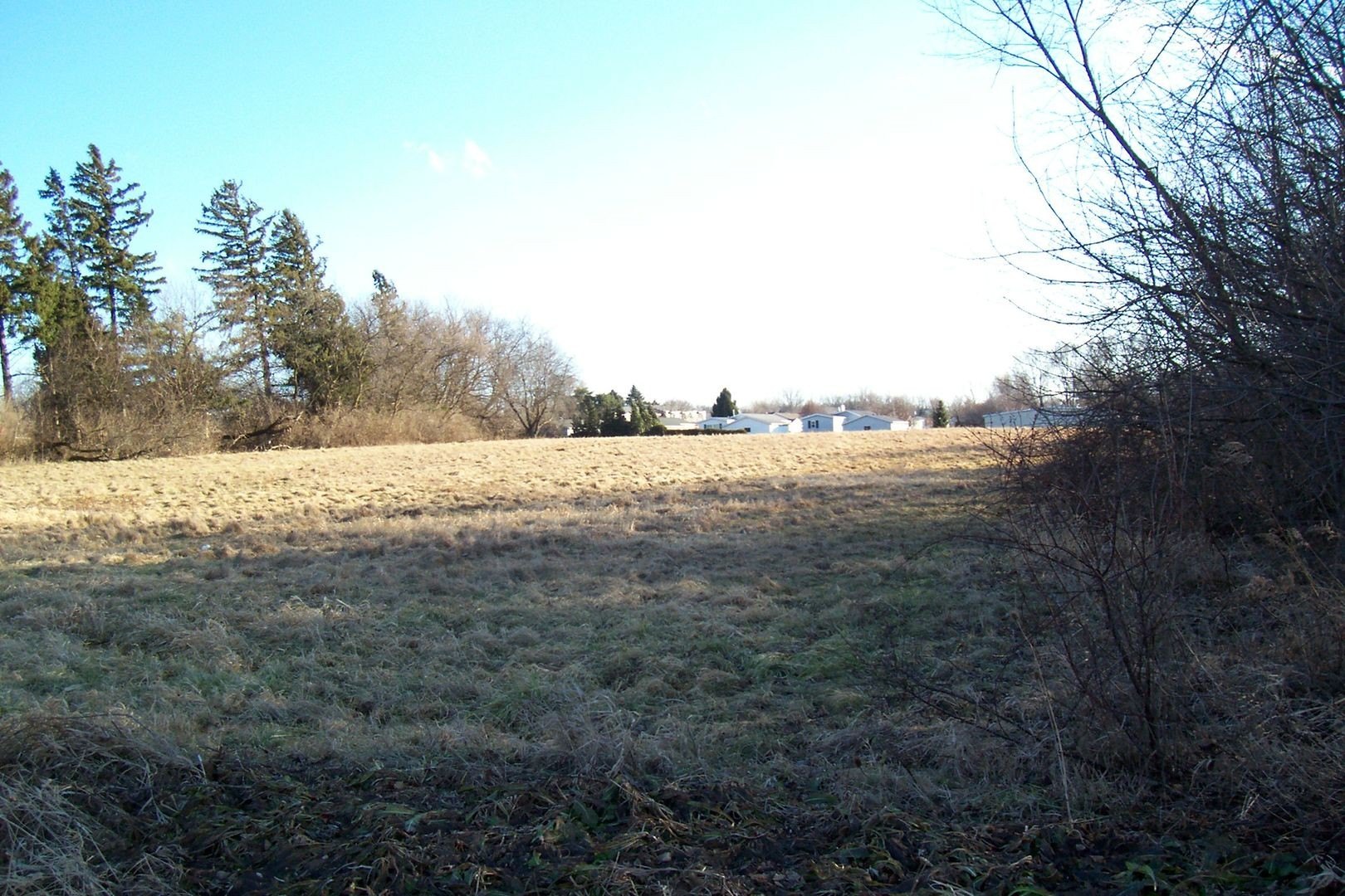 Marengo Land on US 20