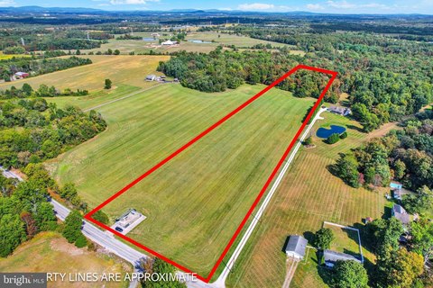 Gettysburg Land with Wooded Acreage