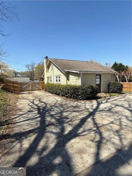 Marietta Commercial Property with Warehouse