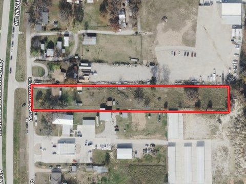 Commercial Land Tract with High Visibility