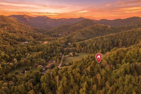 Land, Franklin, NC