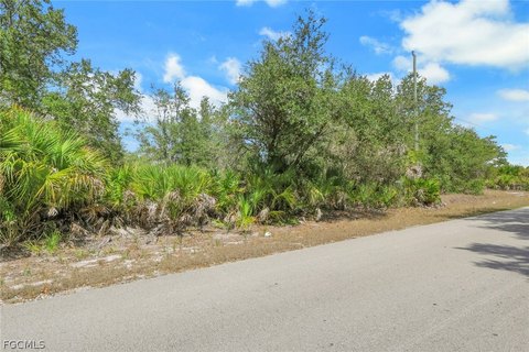 Residential Lot in Lehigh Acres