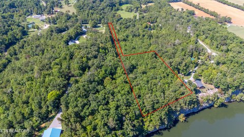 Waterfront Land in Seymour, TN