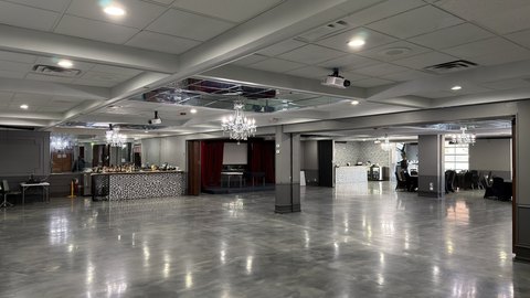 Glenwood Mixed-Use Property For Sale