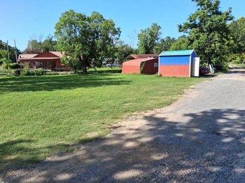 Partially Fenced Commercial Lot