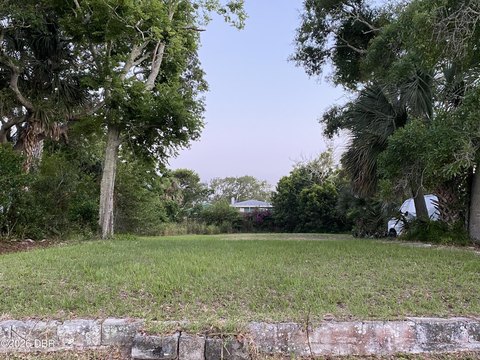 Land, Daytona Beach, FL