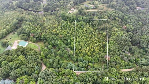 LAND - Middleville, MI