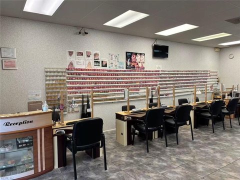Established Nail Salon Business