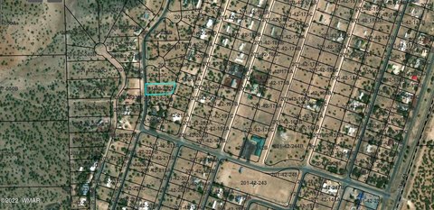 Land in Concho, Arizona