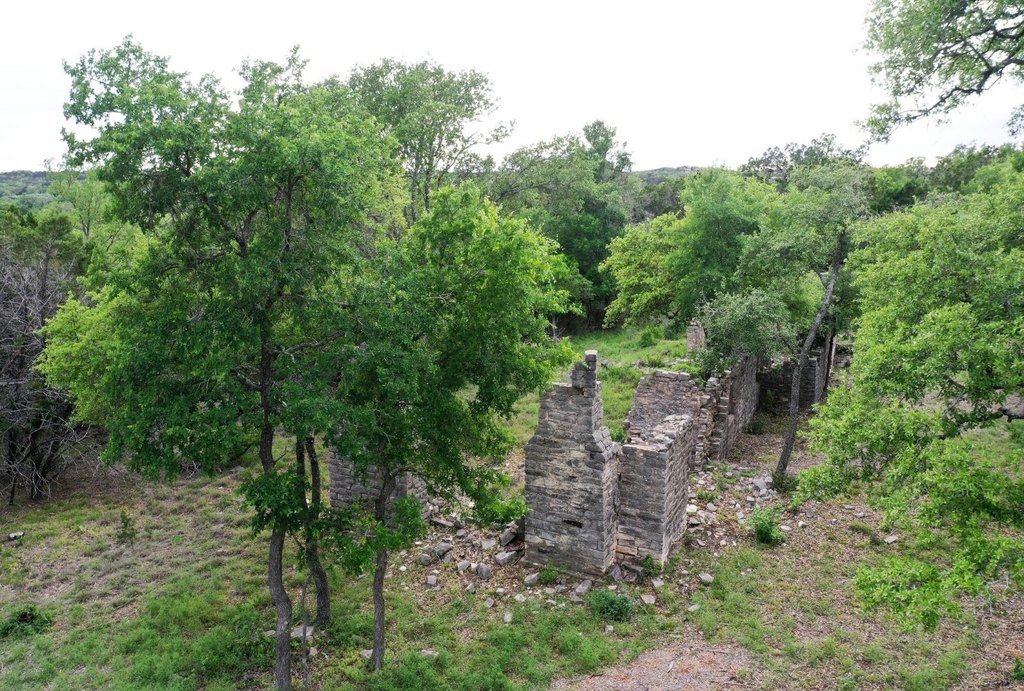Picture 16