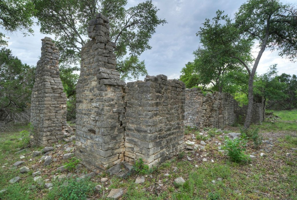 Picture 19