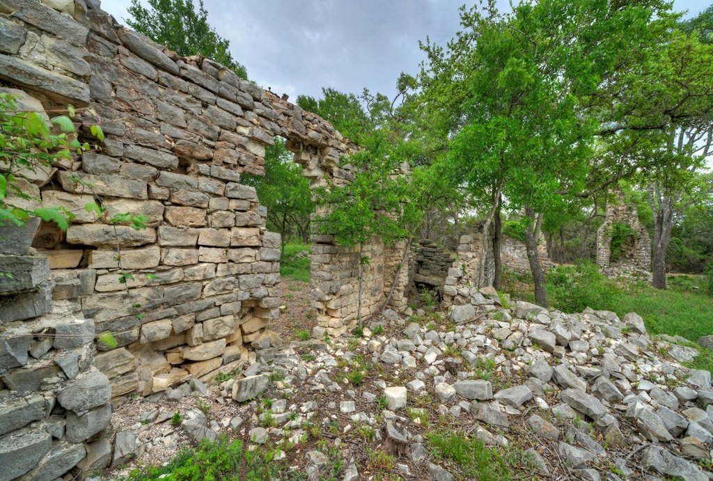Picture 18