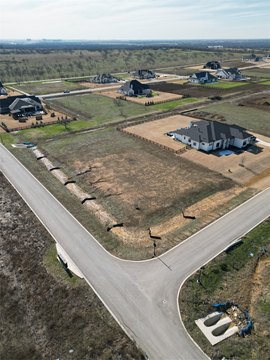 North-Facing Corner Buildable Lot
