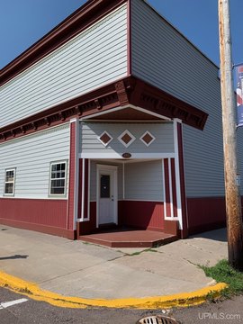 Laurium Commercial Building For Sale