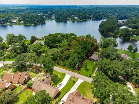 Waterfront Lot in Woodbine Springs