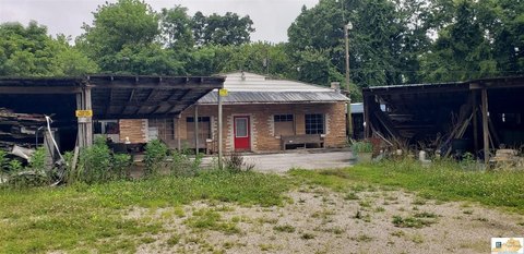 Highway 31W Commercial Land Opportunity