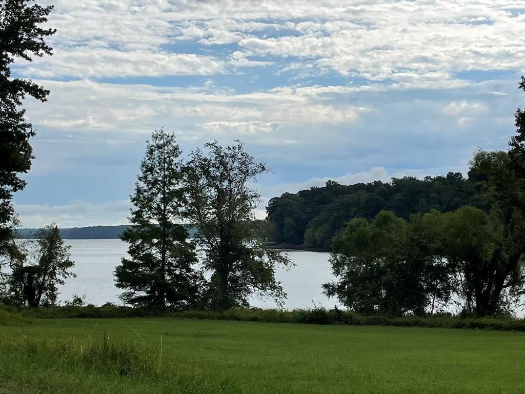 Lakefront Lot with Views