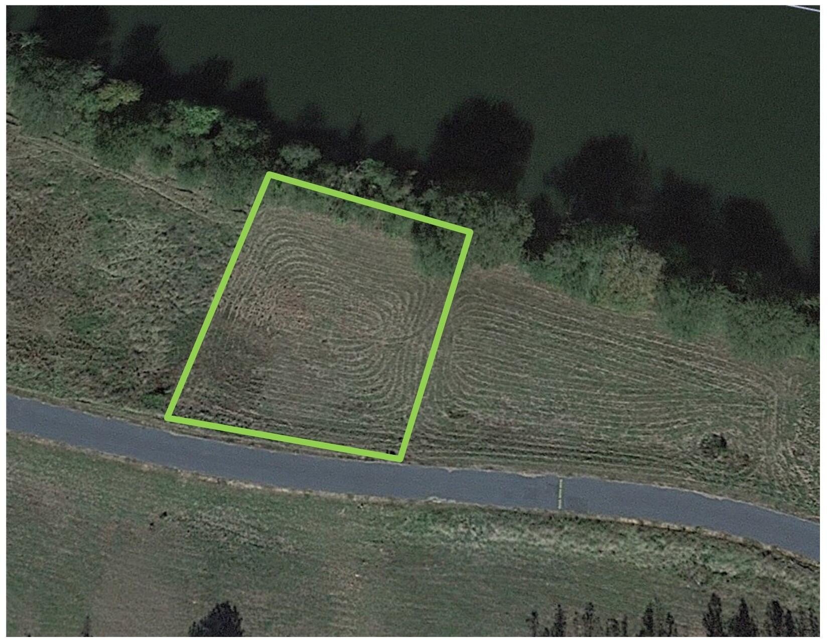 Residential Lot with River Frontage
