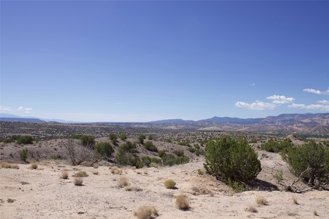 Land, Abiquiu, NM