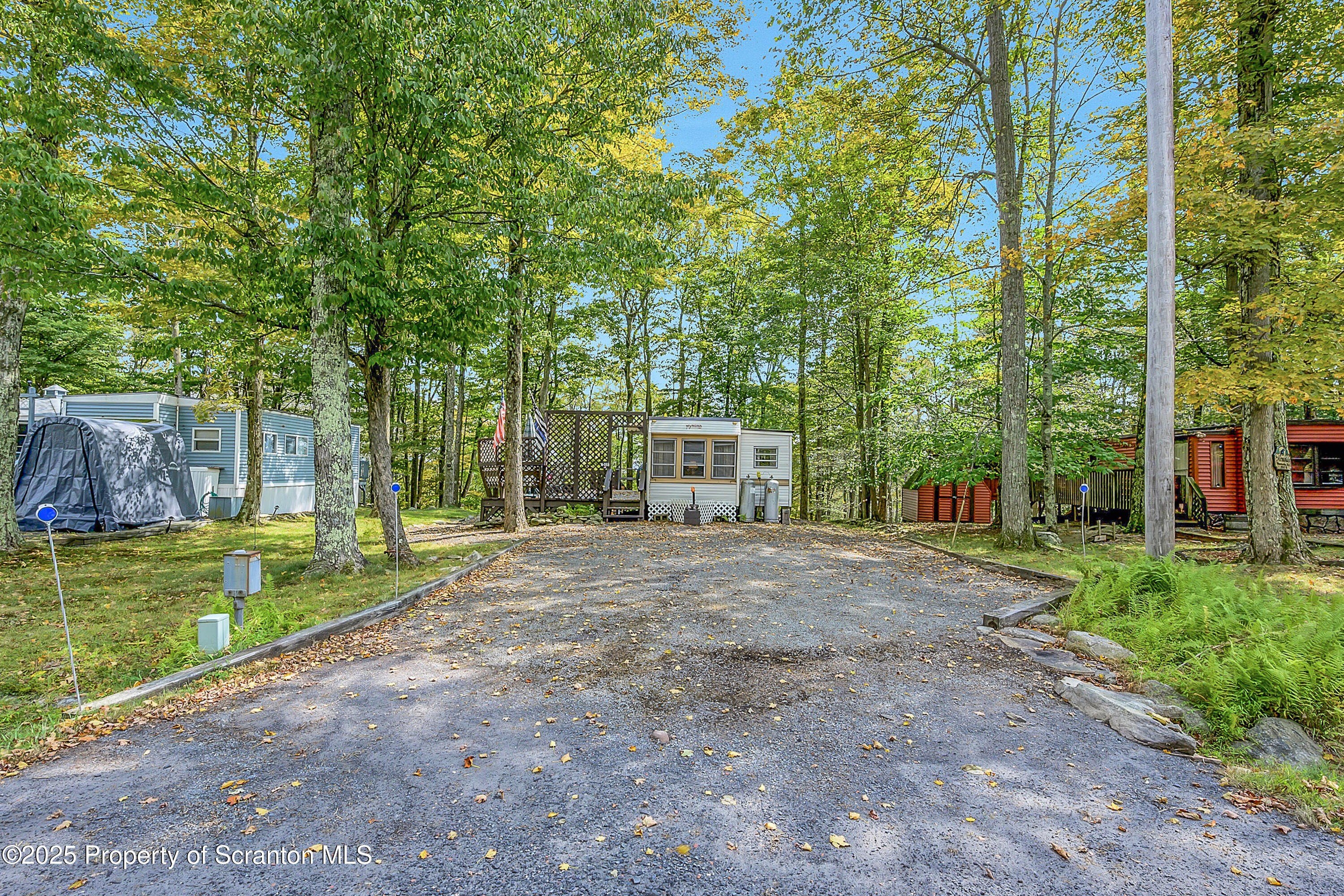 Charming RV in Recreation Community