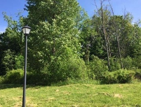 LAND - Erie, PA