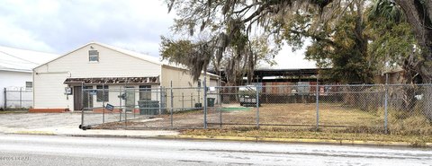 Daytona Beach Industrial with Yard