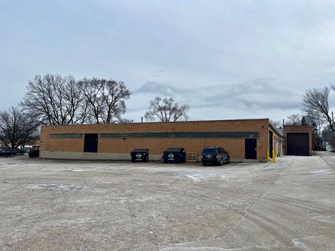 Industrial Space in Libertyville