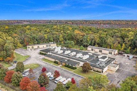 COMMERCIAL - Portage, MI