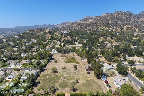 Land, Chatsworth, CA