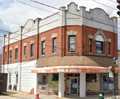 Valley Stream Mixed-Use Income Property