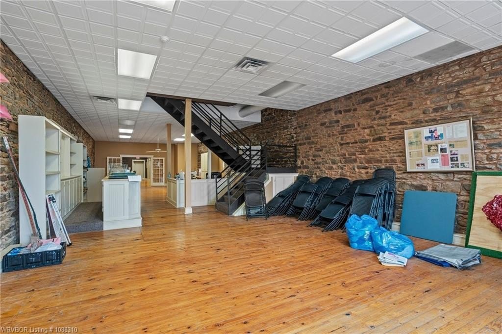 Picture 30