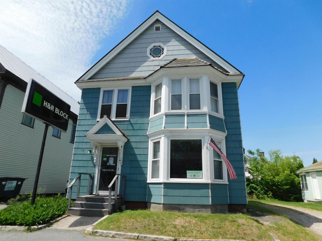 79 Central St, Haverhill, NH 03785
