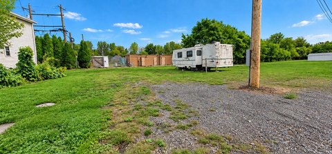 Land, New London, OH