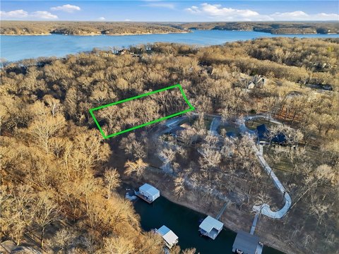 Lake-View Lot in The Coves