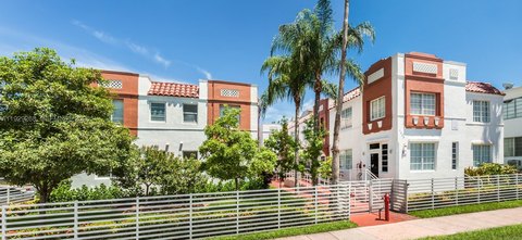 Turnkey 18-Unit Short-Term Rental Building