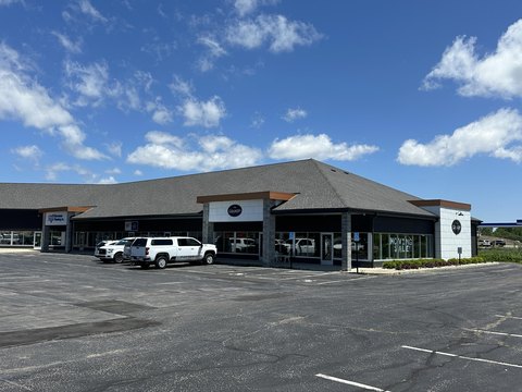 Holland Retail Space For Lease