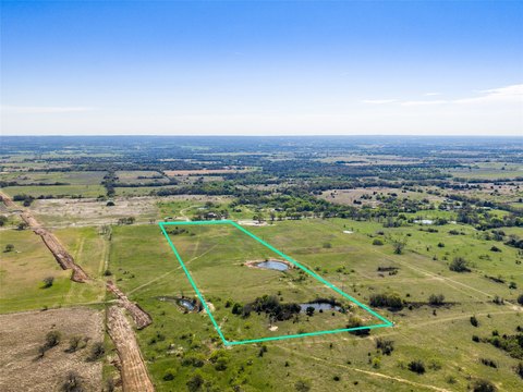 Versatile 18-Acre Tract in Wise