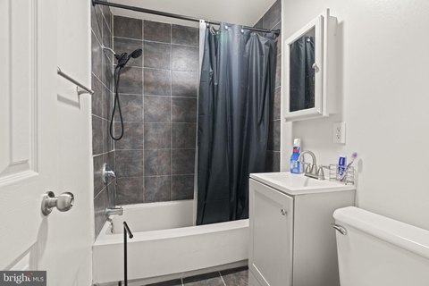 Renovated Duplex in Elmwood Park