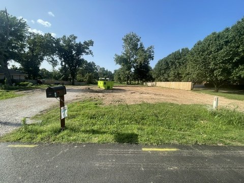 LAND - Bentonville, AR