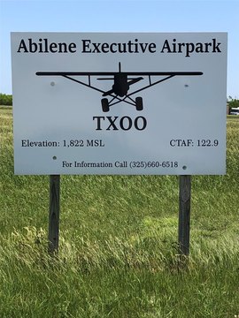 Land in Fly-in Community