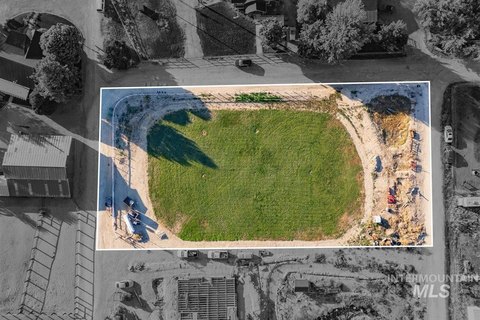 Middleton Land with Utilities