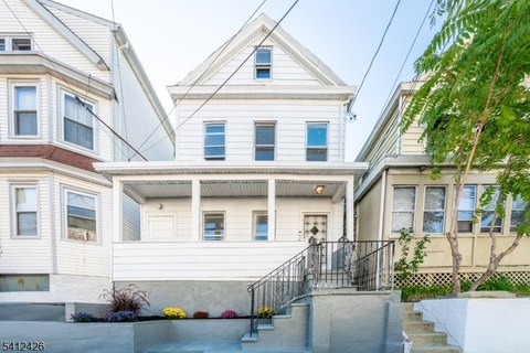 Two-Family Residential Income Home