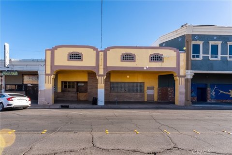 El Centro Commercial Building For Sale