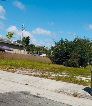 Three-Lot Development Parcel