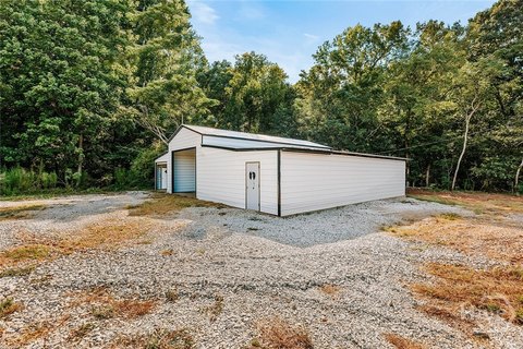 LAND - Colbert, GA
