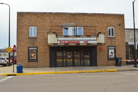 Indoor/Outdoor Theater Complex