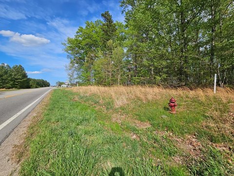 Commercial Lot in Growing Area