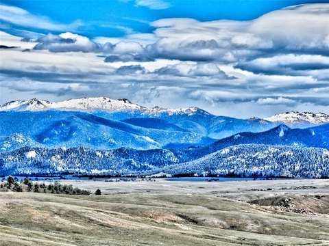 Land with Expansive Views
