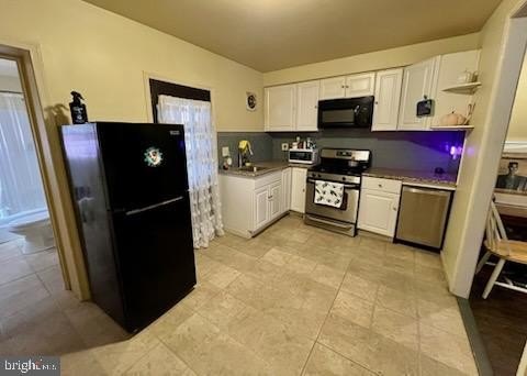 Philadelphia Duplex in LoMo Section