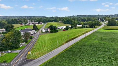 Land, LITITZ, PA